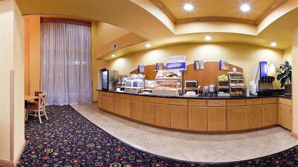 Holiday Inn Express Hotel & Suites Louisville South-Hillview, An Ihg Hotel Екстериор снимка