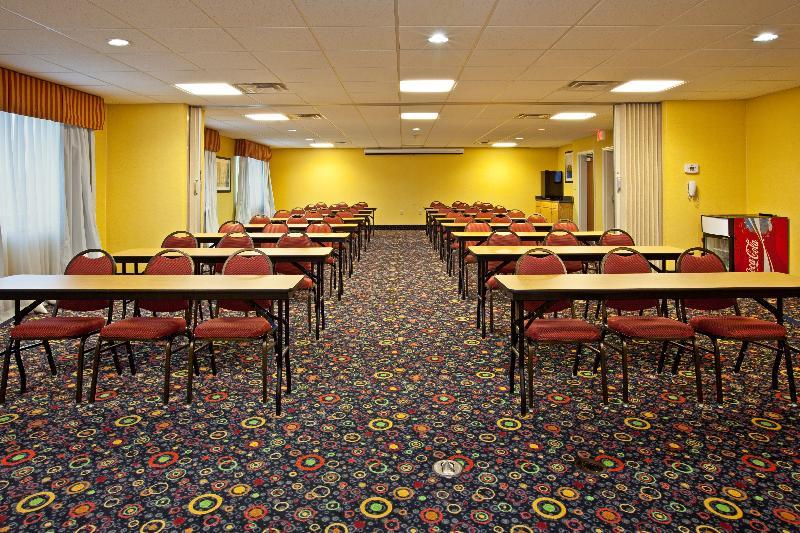 Holiday Inn Express Hotel & Suites Louisville South-Hillview, An Ihg Hotel Екстериор снимка