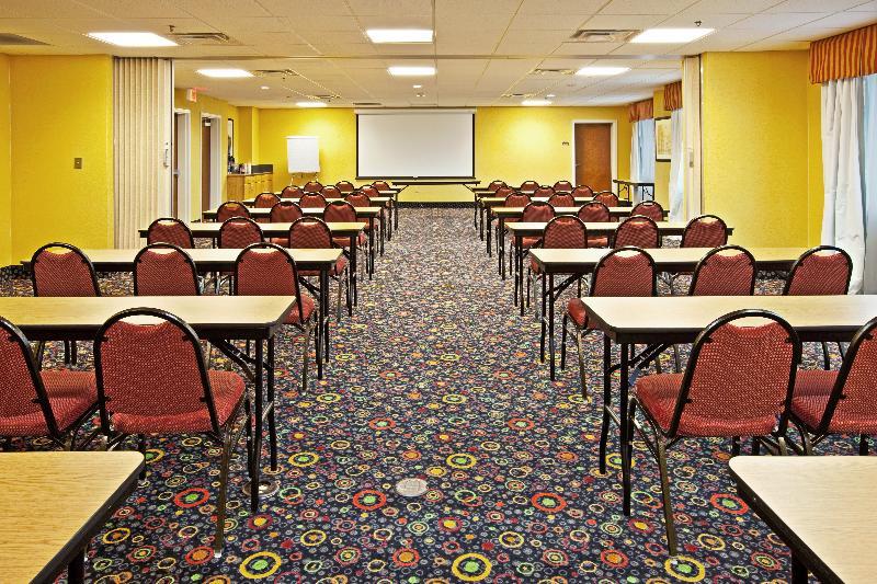 Holiday Inn Express Hotel & Suites Louisville South-Hillview, An Ihg Hotel Екстериор снимка